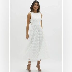 Elegant White Lace Dress